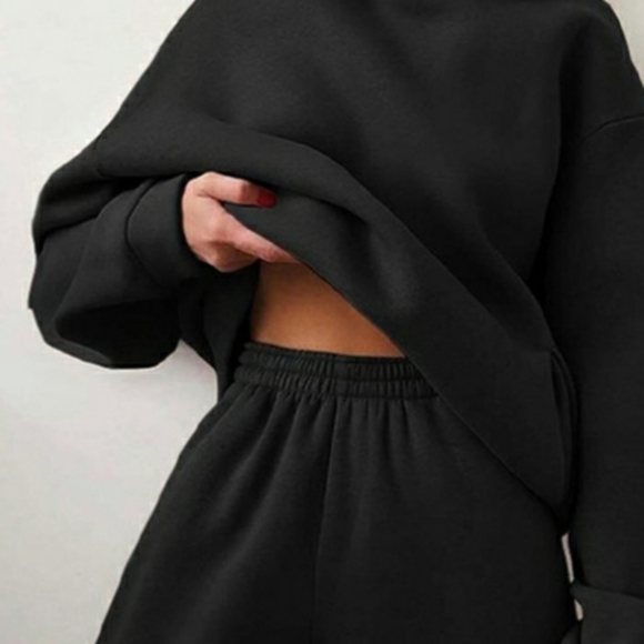 Dark Green Medium Sweat Shirt & Pants♡ - Picture 4 of 10